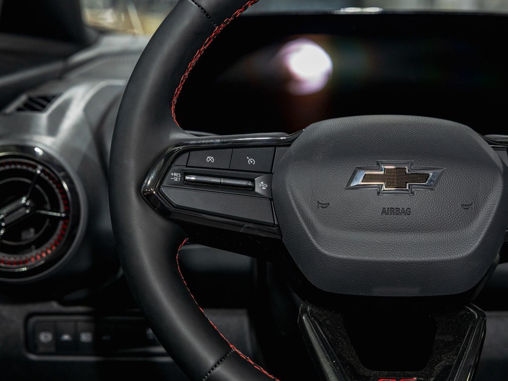 Chevrolet Equinox EV  2026 à St-Jérôme, Québec - 15 - w1024h768px