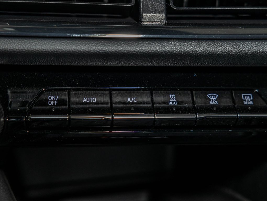 Chevrolet Equinox EV  2026 à St-Jérôme, Québec - 22 - w1024h768px