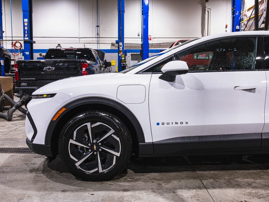 Chevrolet Equinox EV  2026 à St-Jérôme, Québec - 32 - w1024h768px