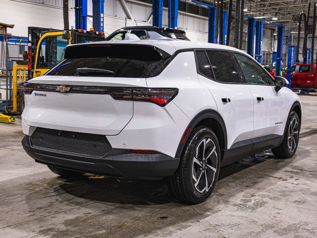 Chevrolet Equinox EV  2026 à St-Jérôme, Québec - 9 - w1024h768px
