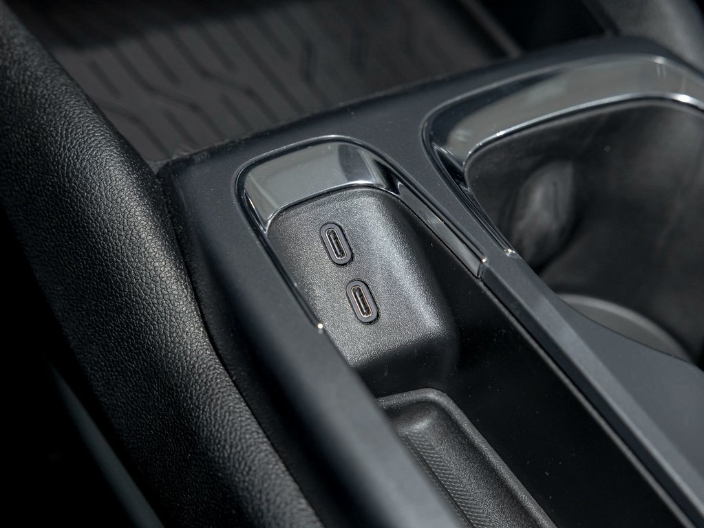 Chevrolet Equinox EV  2026 à St-Jérôme, Québec - 25 - w1024h768px