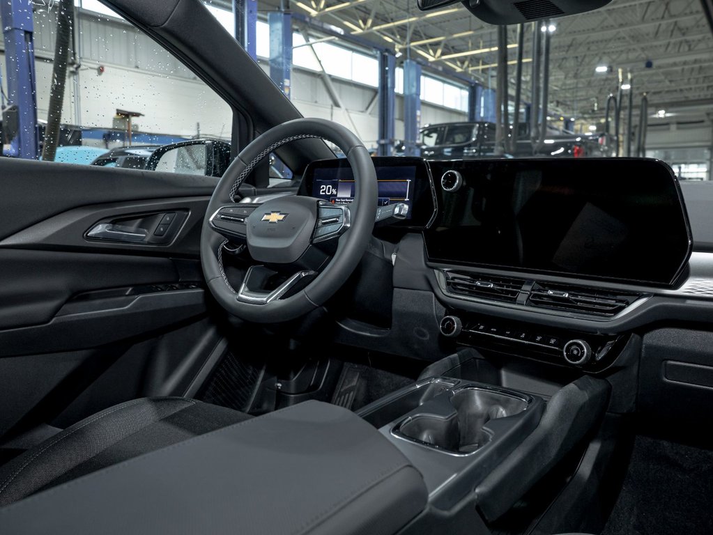 Chevrolet Equinox EV  2026 à St-Jérôme, Québec - 26 - w1024h768px