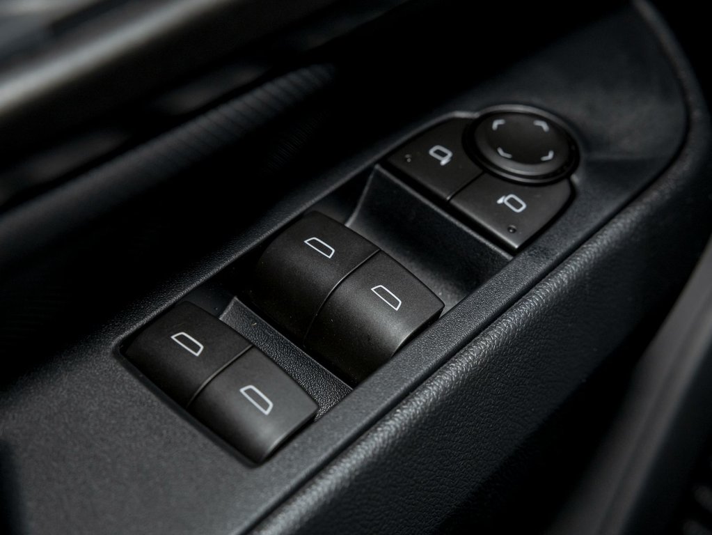 Chevrolet Equinox EV  2026 à St-Jérôme, Québec - 24 - w1024h768px