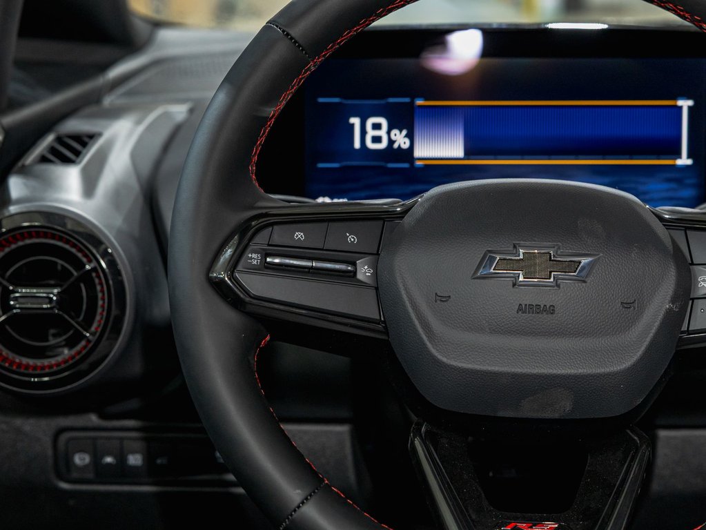 Chevrolet Equinox EV  2026 à St-Jérôme, Québec - 15 - w1024h768px