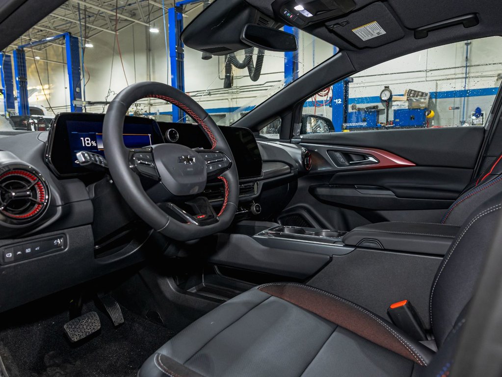 Chevrolet Equinox EV  2026 à St-Jérôme, Québec - 12 - w1024h768px
