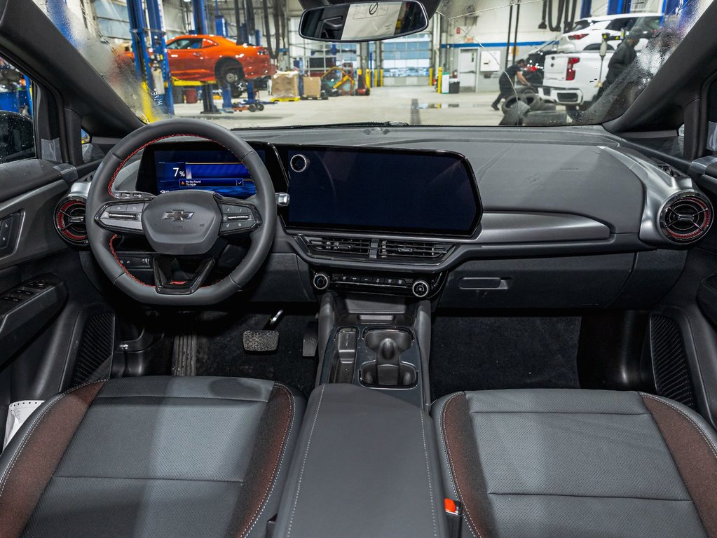 Chevrolet Equinox EV  2026 à St-Jérôme, Québec - 4 - w1024h768px