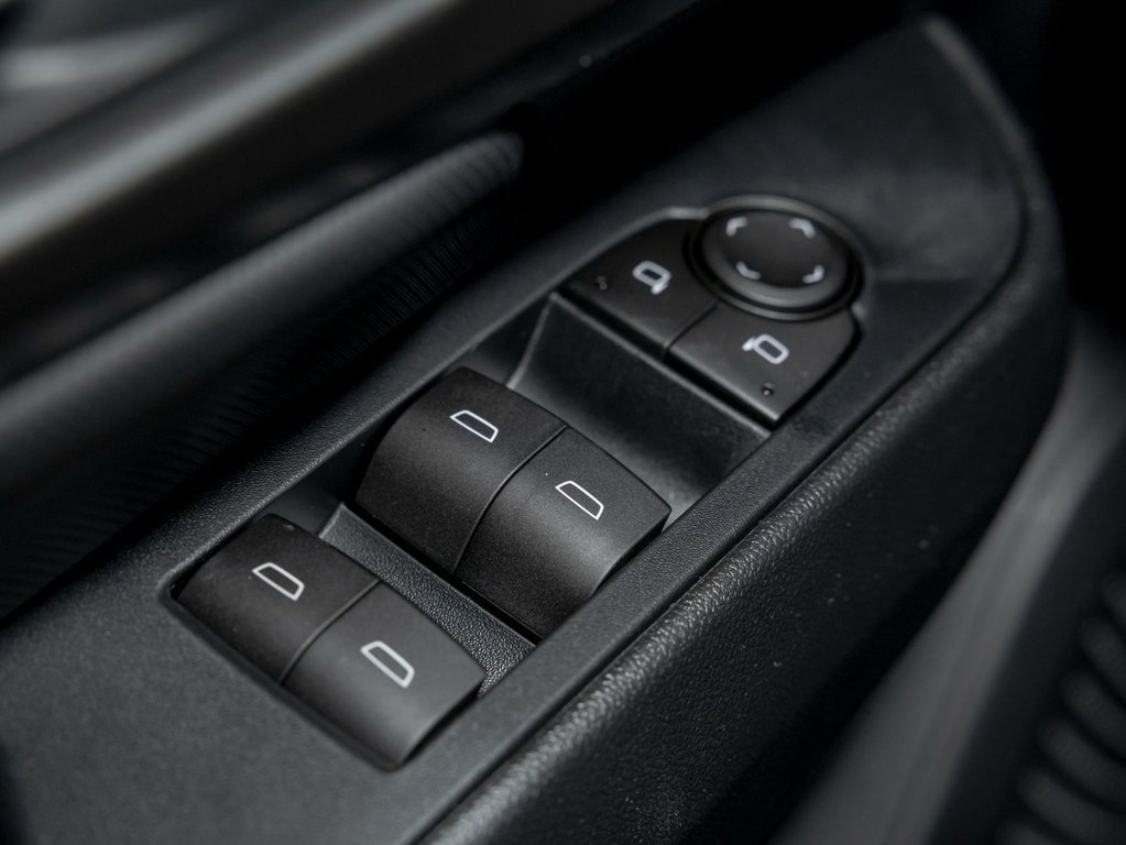 Chevrolet Equinox EV  2026 à St-Jérôme, Québec - 24 - w1024h768px