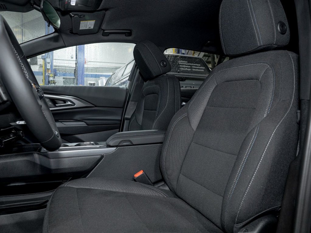Chevrolet Equinox EV  2026 à St-Jérôme, Québec - 11 - w1024h768px