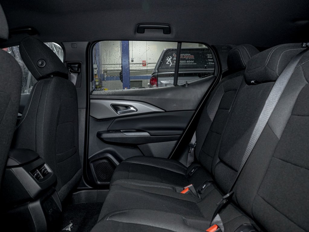 Chevrolet Equinox EV  2026 à St-Jérôme, Québec - 27 - w1024h768px