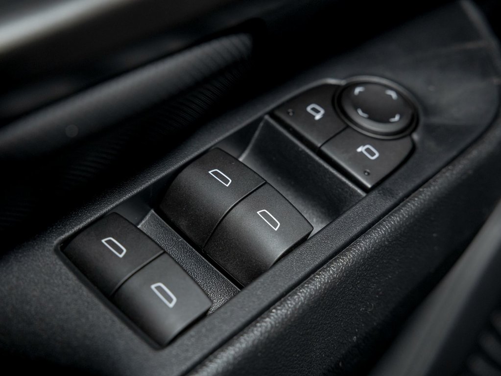 Chevrolet Equinox EV  2026 à St-Jérôme, Québec - 24 - w1024h768px