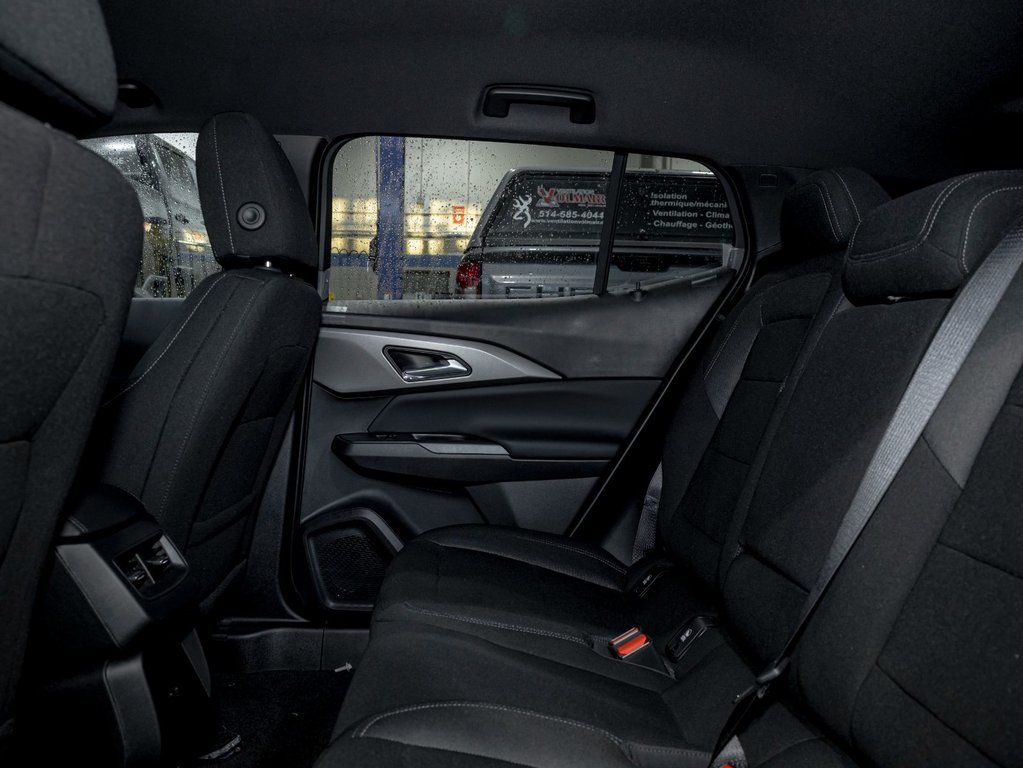 Chevrolet Equinox EV  2026 à St-Jérôme, Québec - 27 - w1024h768px