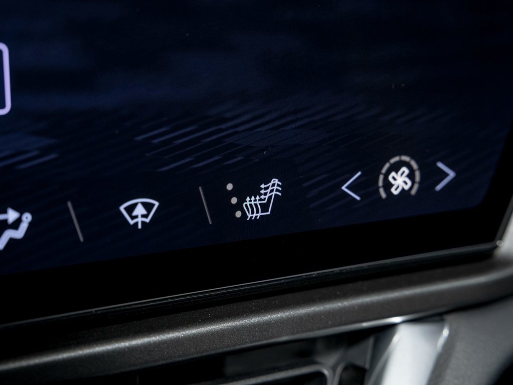 Chevrolet Equinox EV  2026 à St-Jérôme, Québec - 20 - w1024h768px