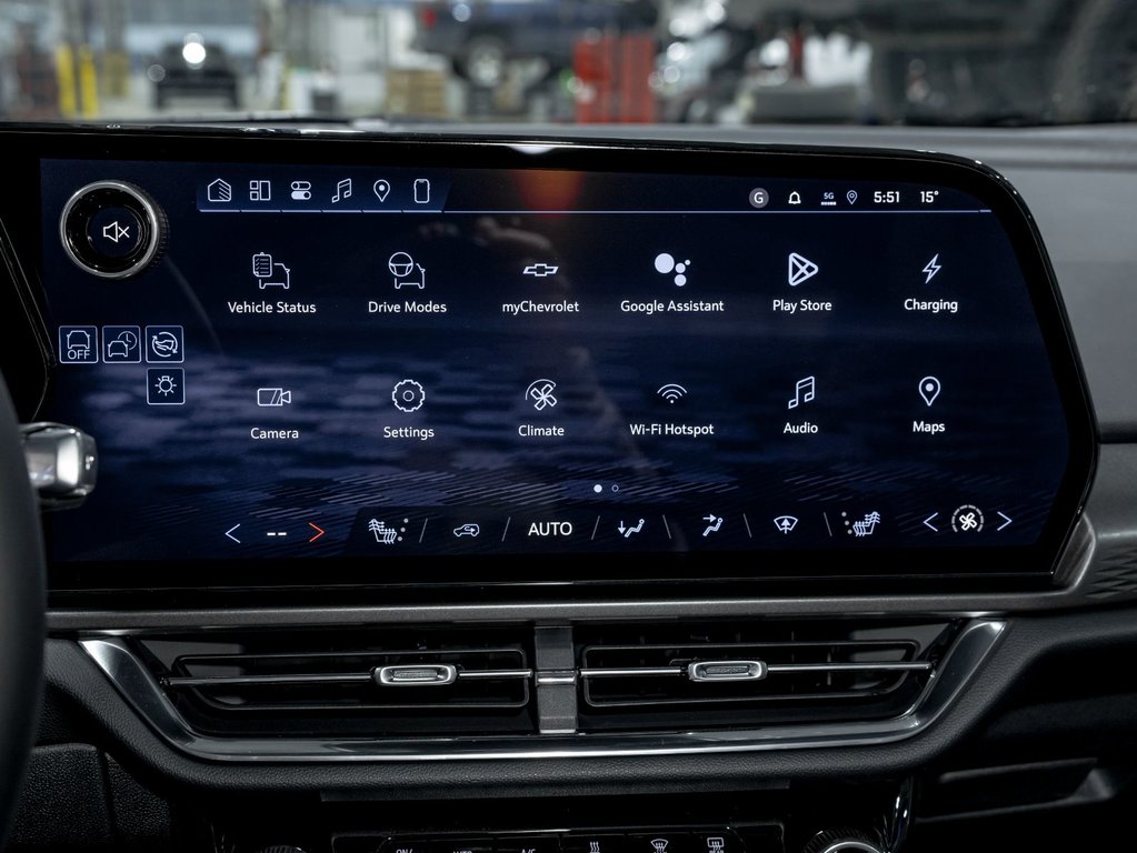 Chevrolet Equinox EV  2026 à St-Jérôme, Québec - 17 - w1024h768px