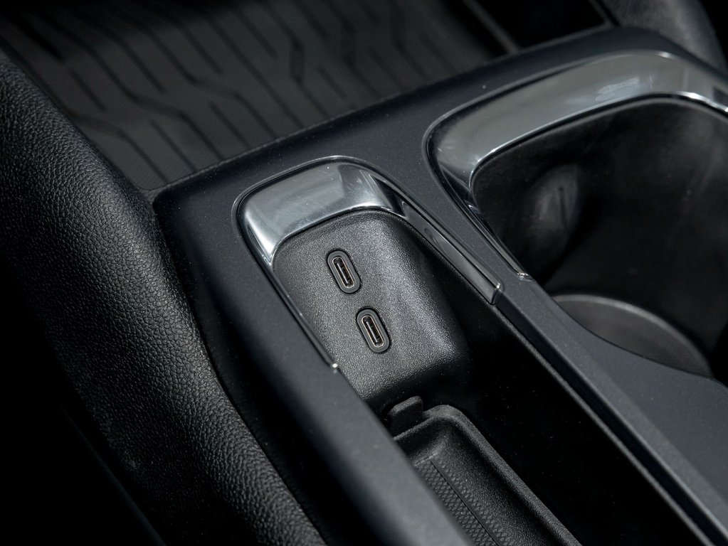 Chevrolet Equinox EV  2026 à St-Jérôme, Québec - 25 - w1024h768px