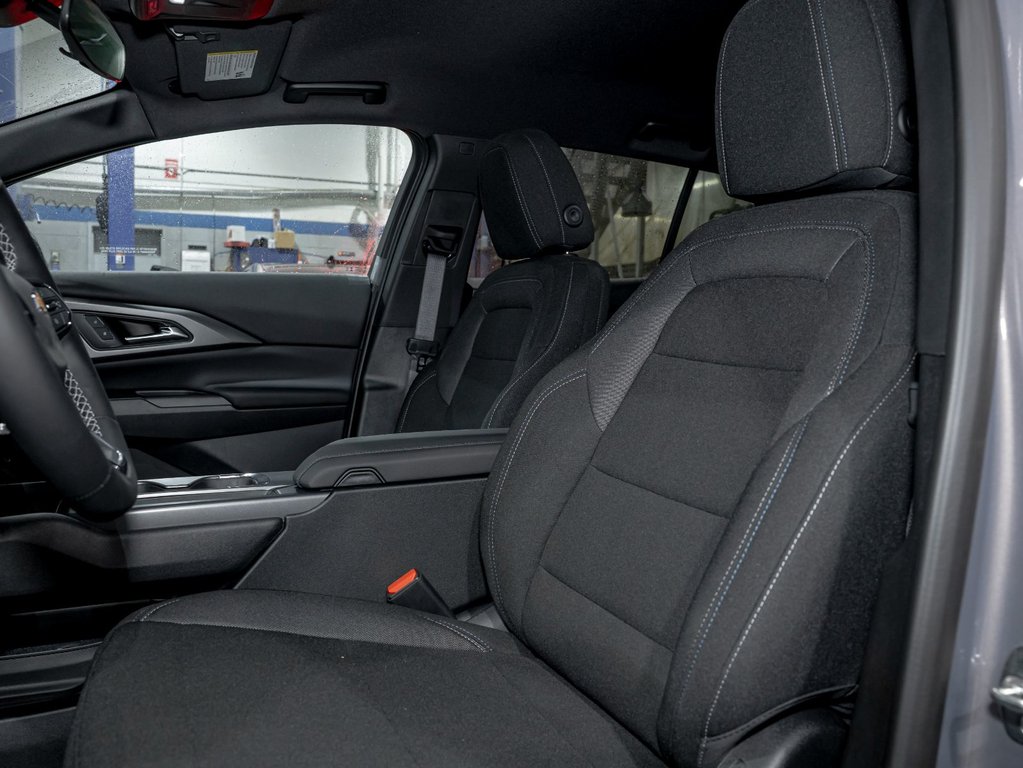 Chevrolet Equinox EV  2026 à St-Jérôme, Québec - 11 - w1024h768px