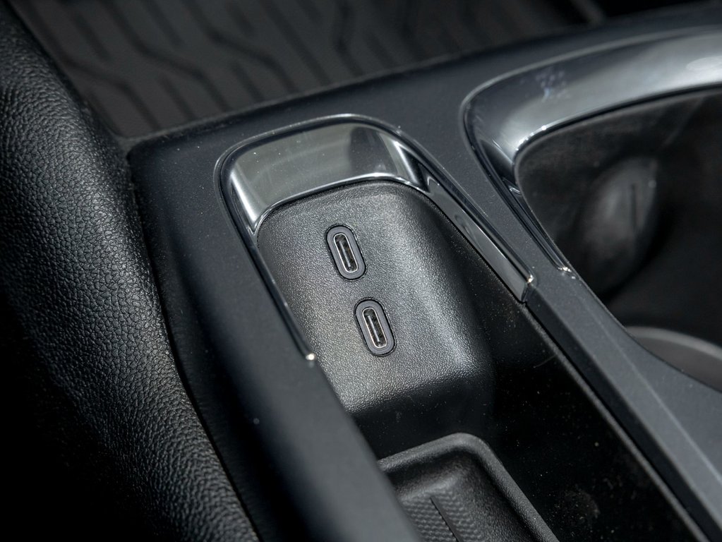 Chevrolet Equinox EV  2026 à St-Jérôme, Québec - 25 - w1024h768px