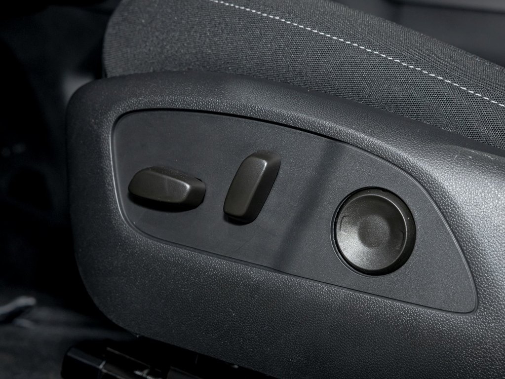 Chevrolet Equinox EV  2026 à St-Jérôme, Québec - 23 - w1024h768px