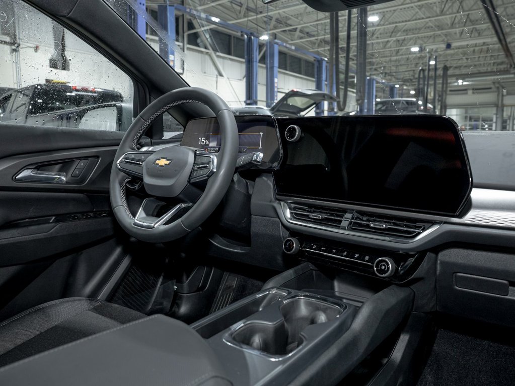 Chevrolet Equinox EV  2026 à St-Jérôme, Québec - 26 - w1024h768px