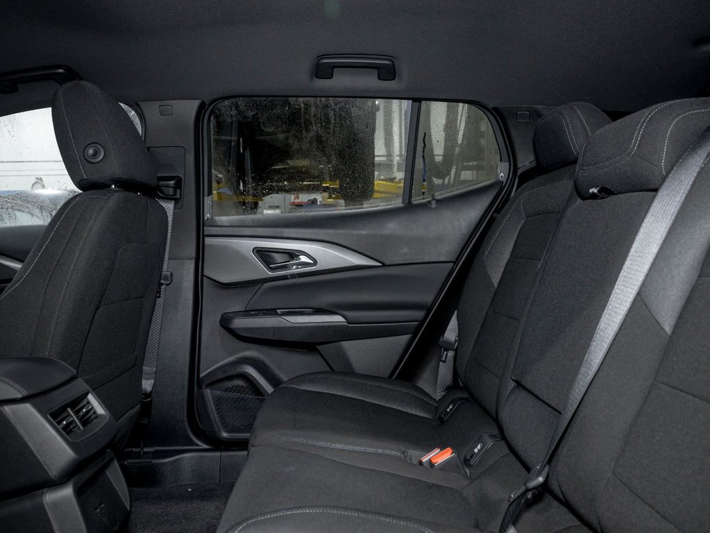 Chevrolet Equinox EV  2026 à St-Jérôme, Québec - 27 - w1024h768px