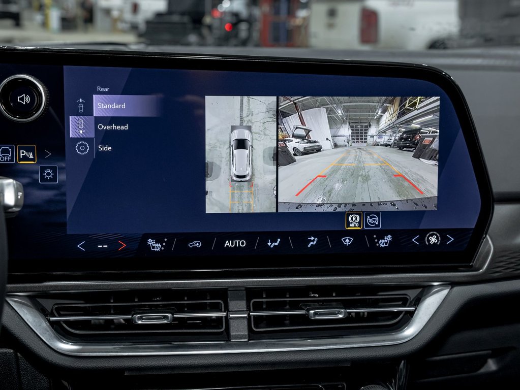 Chevrolet Equinox EV  2026 à St-Jérôme, Québec - 18 - w1024h768px