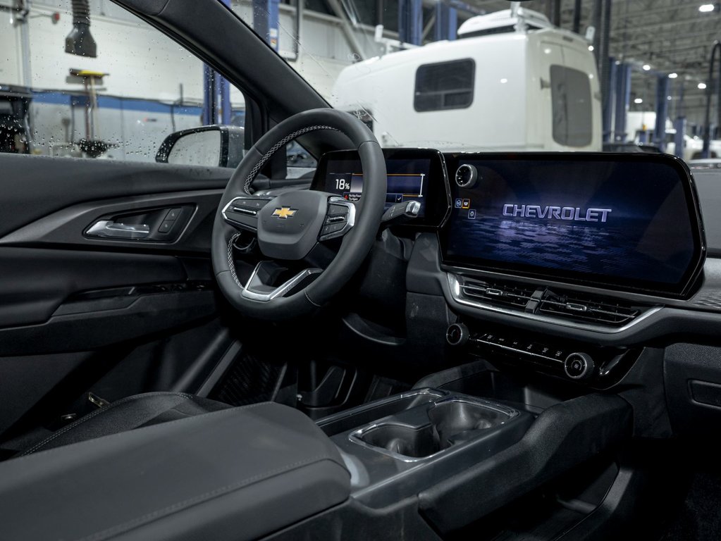 Chevrolet Equinox EV  2026 à St-Jérôme, Québec - 26 - w1024h768px