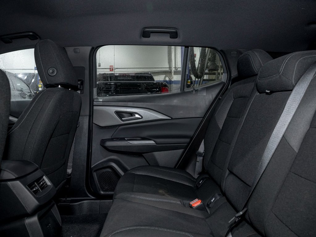 Chevrolet Equinox EV  2026 à St-Jérôme, Québec - 27 - w1024h768px