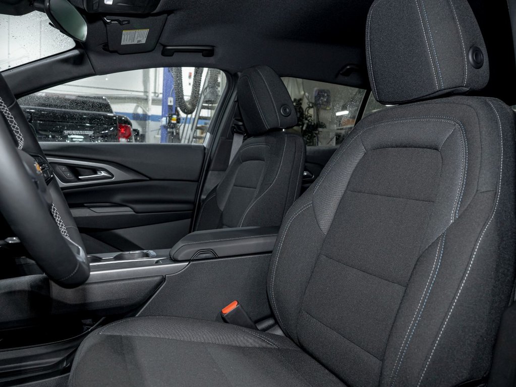 Chevrolet Equinox EV  2026 à St-Jérôme, Québec - 11 - w1024h768px