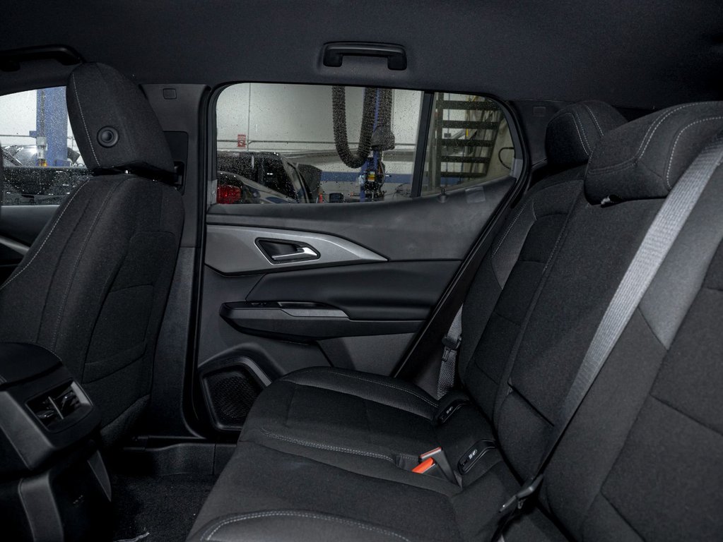 Chevrolet Equinox EV  2026 à St-Jérôme, Québec - 27 - w1024h768px