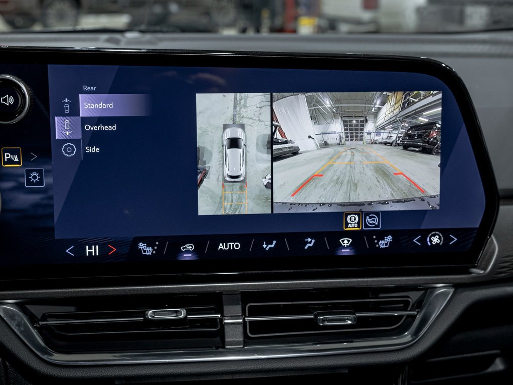 Chevrolet Equinox EV  2026 à St-Jérôme, Québec - 18 - w1024h768px