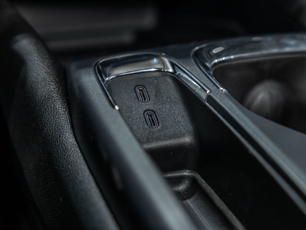 Chevrolet Equinox EV  2026 à St-Jérôme, Québec - 25 - w1024h768px