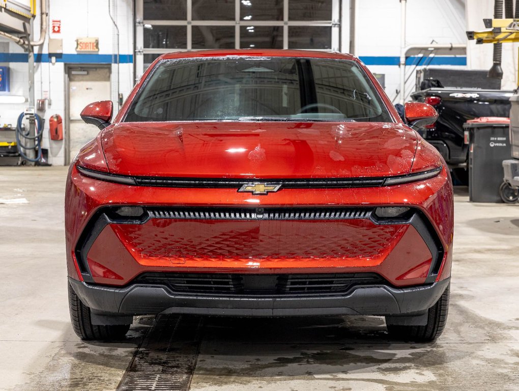 Chevrolet Equinox EV  2026 à St-Jérôme, Québec - 2 - w1024h768px