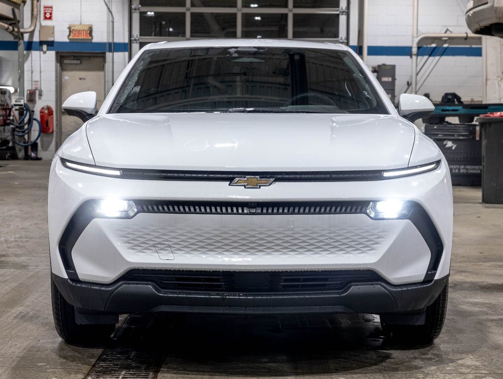 Chevrolet Equinox EV  2026 à St-Jérôme, Québec - 2 - w1024h768px