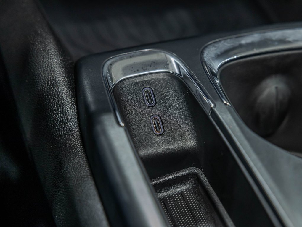 Chevrolet Equinox EV  2026 à St-Jérôme, Québec - 25 - w1024h768px