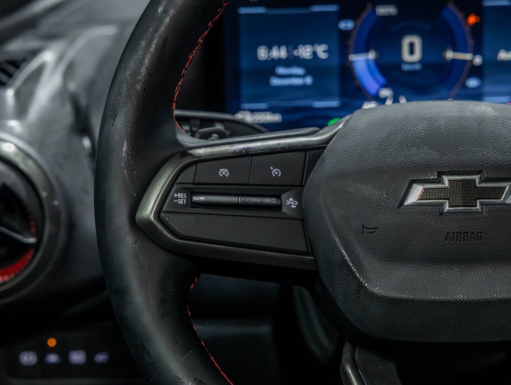 2026 Chevrolet Equinox EV in St-Jérôme, Quebec - 15 - w1024h768px