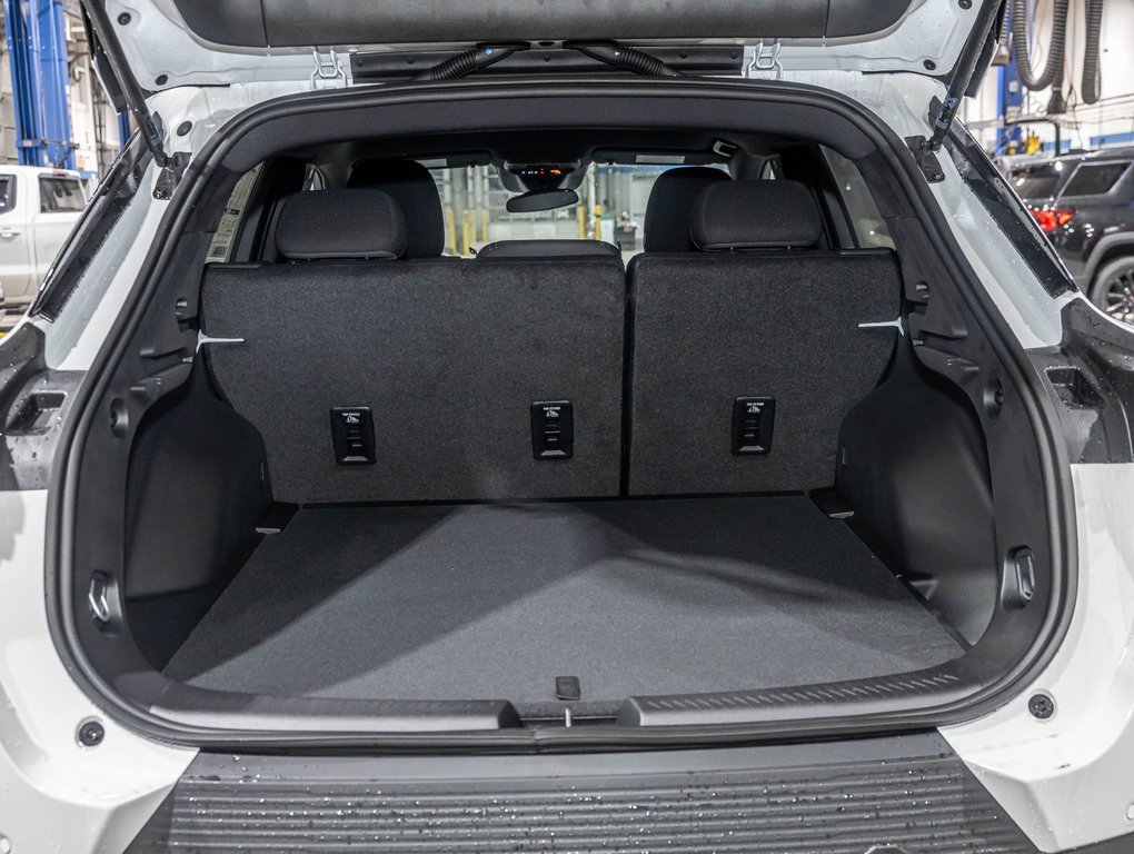 Chevrolet Equinox EV  2026 à St-Jérôme, Québec - 29 - w1024h768px