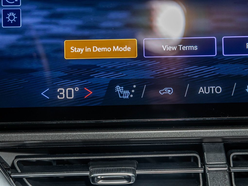 Chevrolet Equinox EV  2026 à St-Jérôme, Québec - 20 - w1024h768px