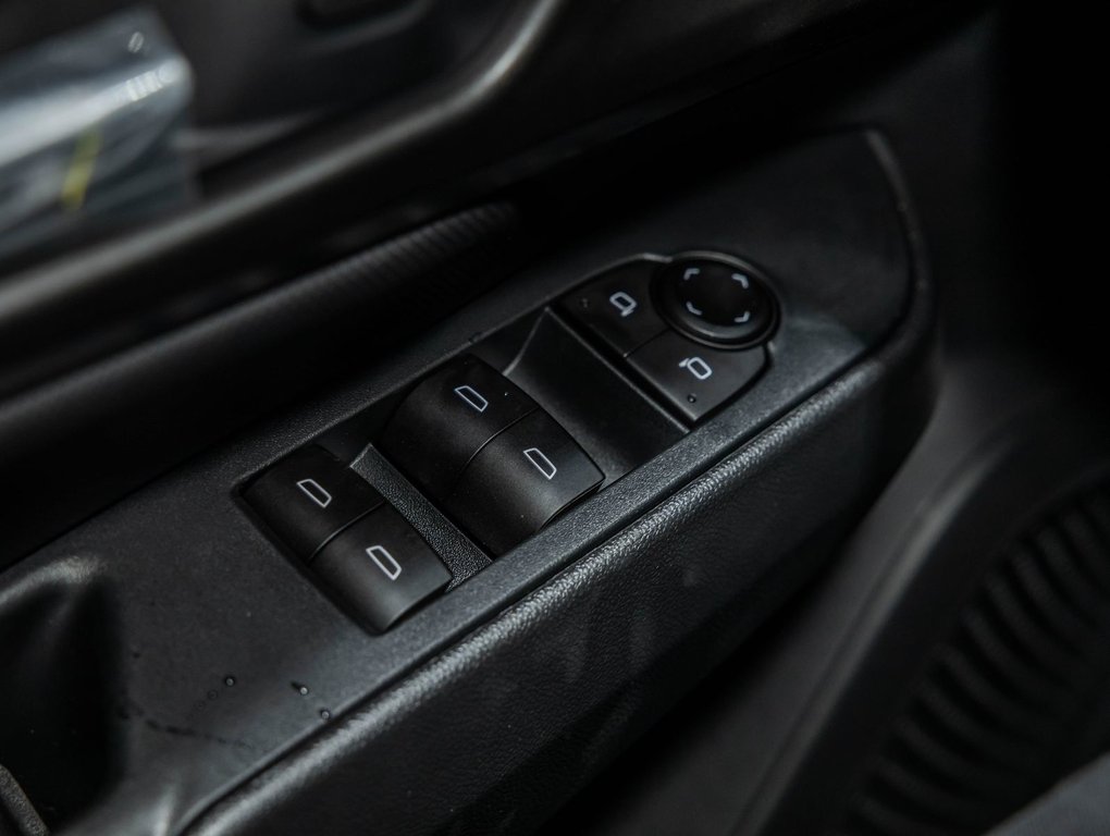 Chevrolet Equinox EV  2026 à St-Jérôme, Québec - 24 - w1024h768px