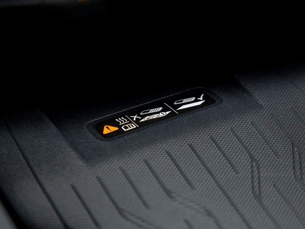 2026 Chevrolet Equinox EV in St-Jérôme, Quebec - 26 - w1024h768px