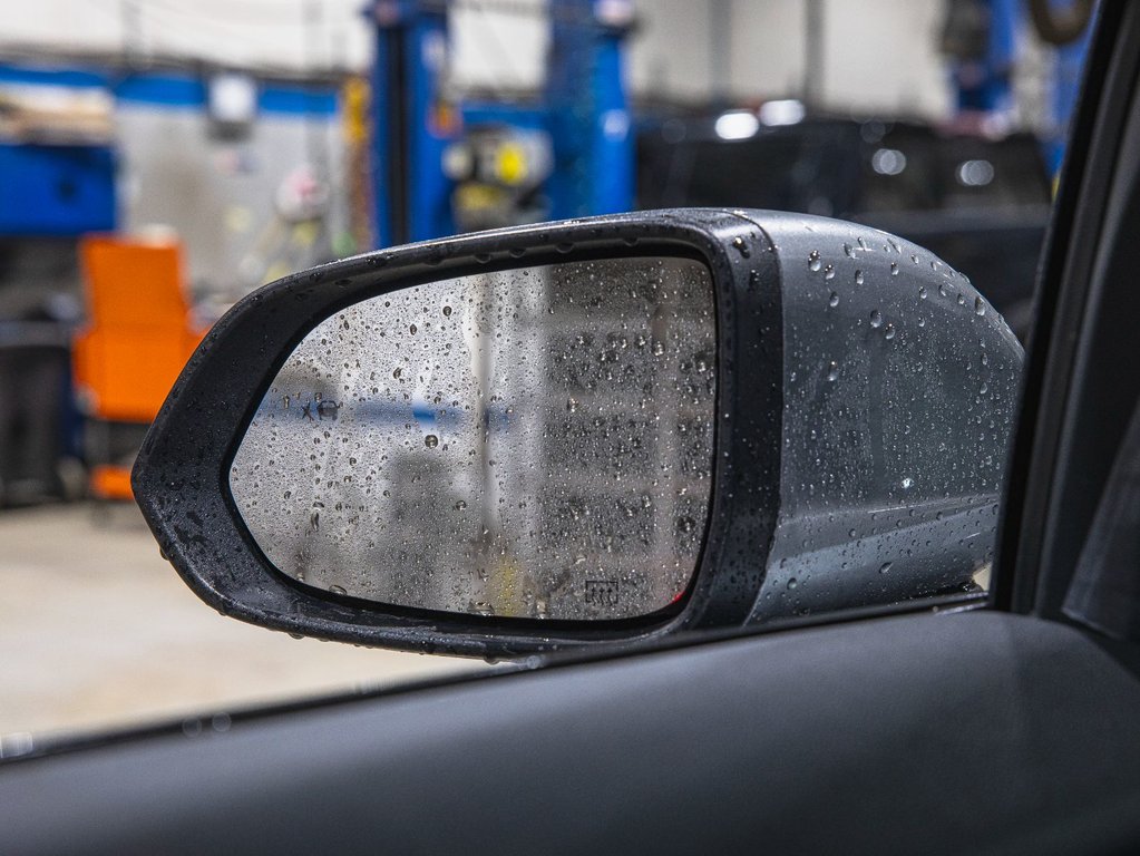 2026 Chevrolet Equinox EV in St-Jérôme, Quebec - 33 - w1024h768px