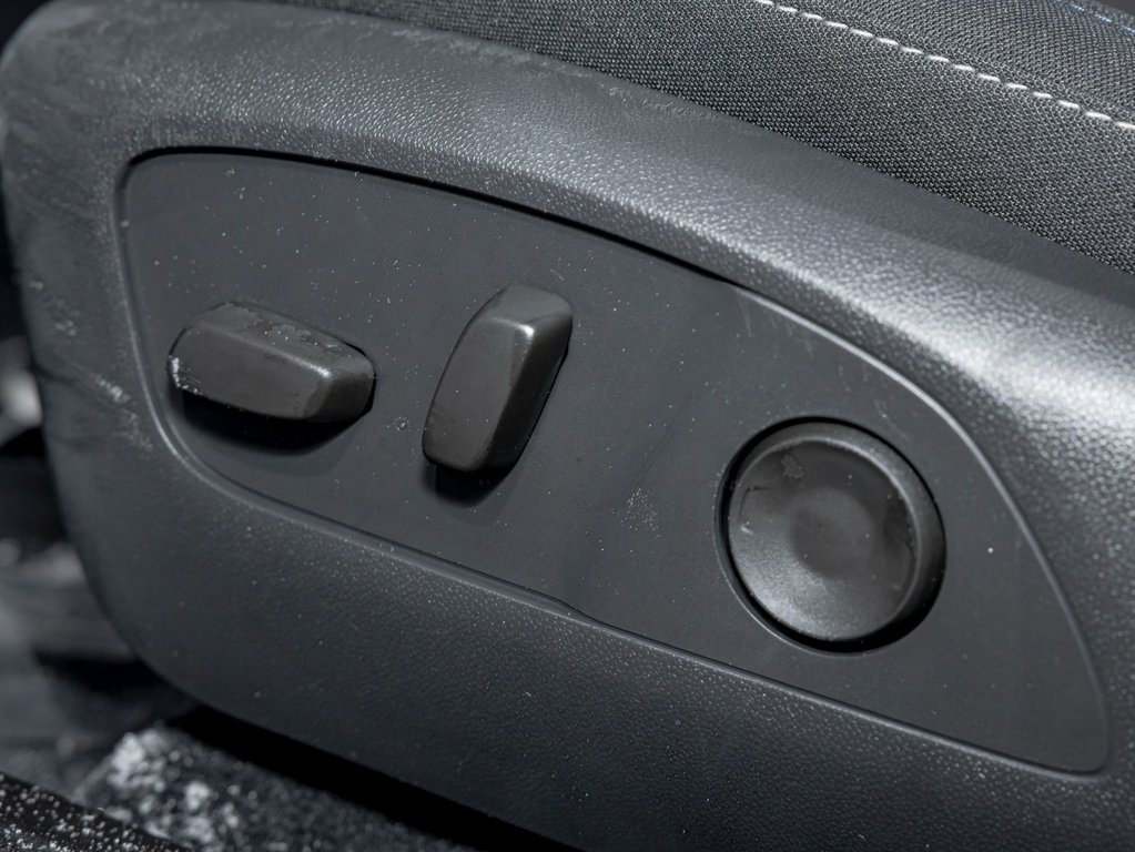 2026 Chevrolet Equinox EV in St-Jérôme, Quebec - 23 - w1024h768px