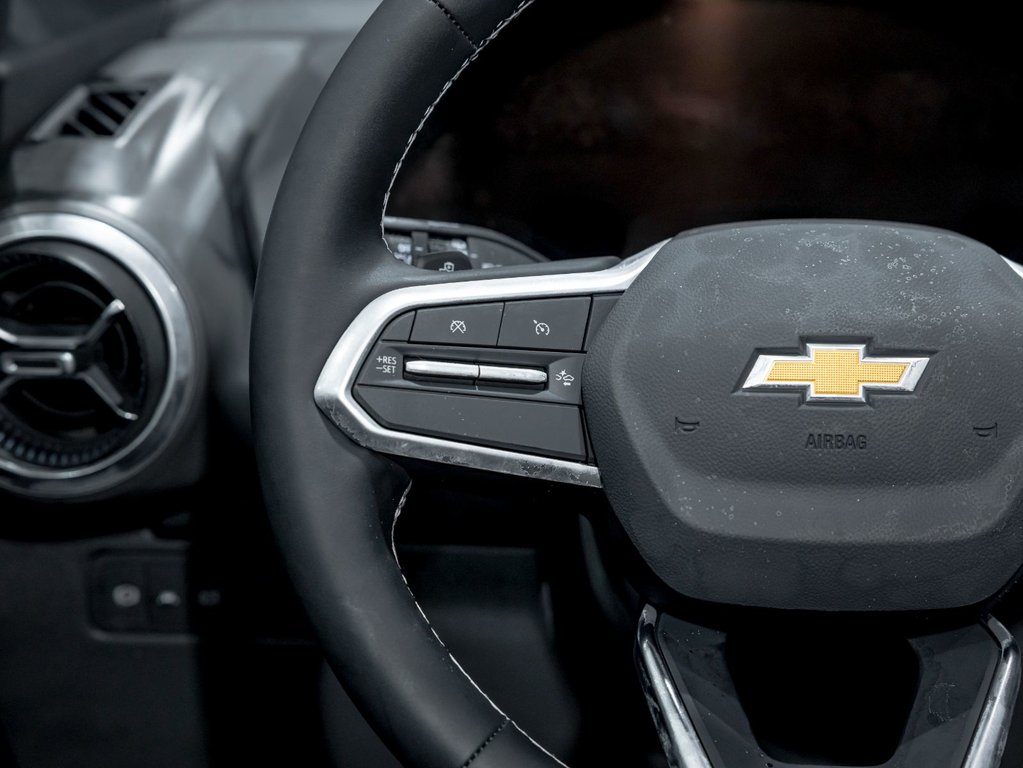 2026 Chevrolet Equinox EV in St-Jérôme, Quebec - 15 - w1024h768px