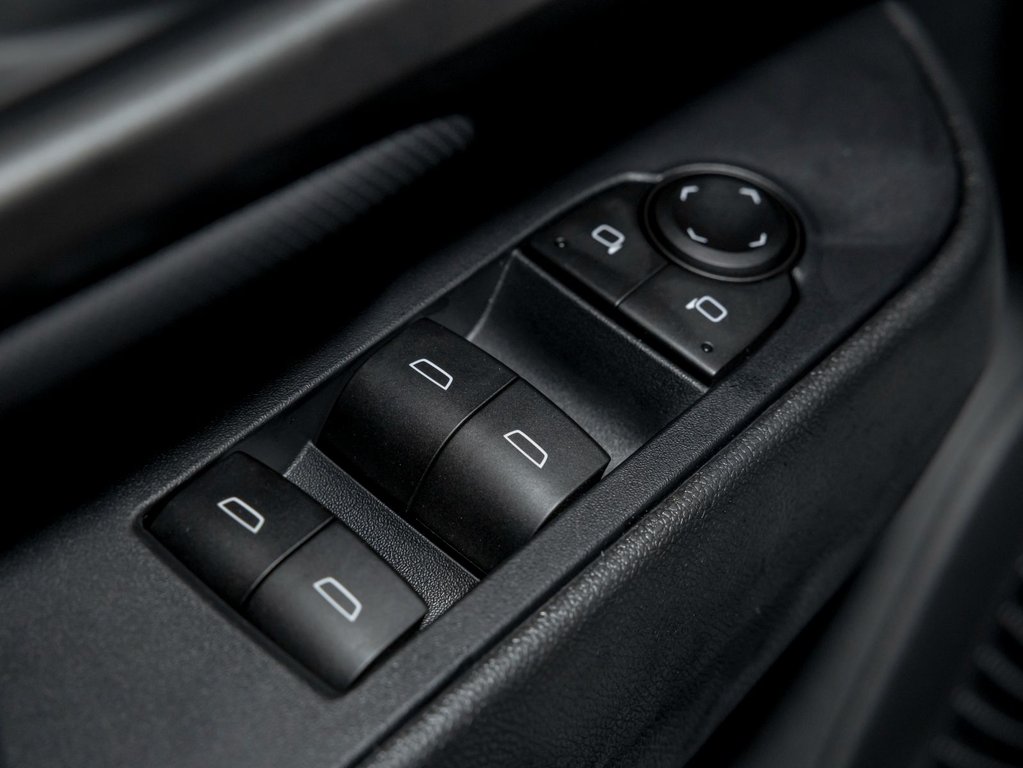 Chevrolet Equinox EV  2026 à St-Jérôme, Québec - 24 - w1024h768px