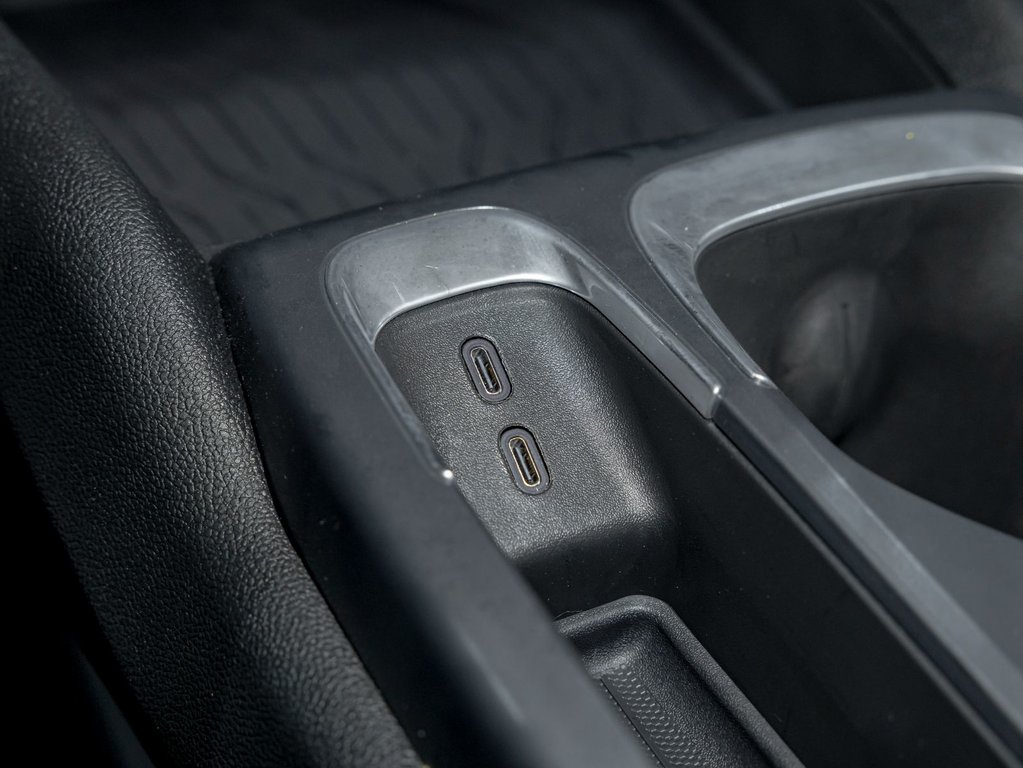 Chevrolet Equinox EV  2026 à St-Jérôme, Québec - 25 - w1024h768px