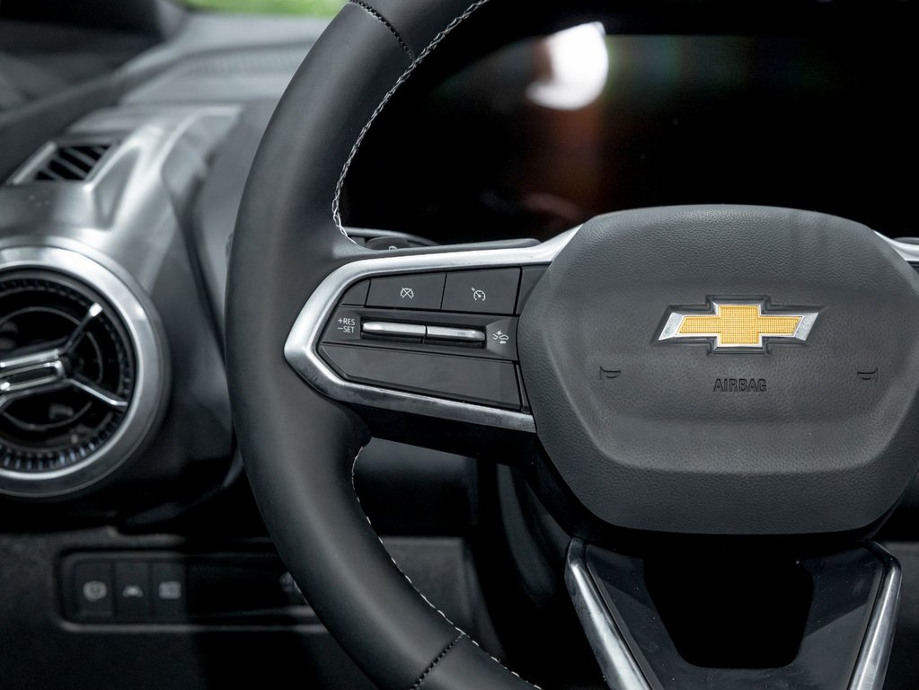 Chevrolet Equinox EV  2026 à St-Jérôme, Québec - 15 - w1024h768px