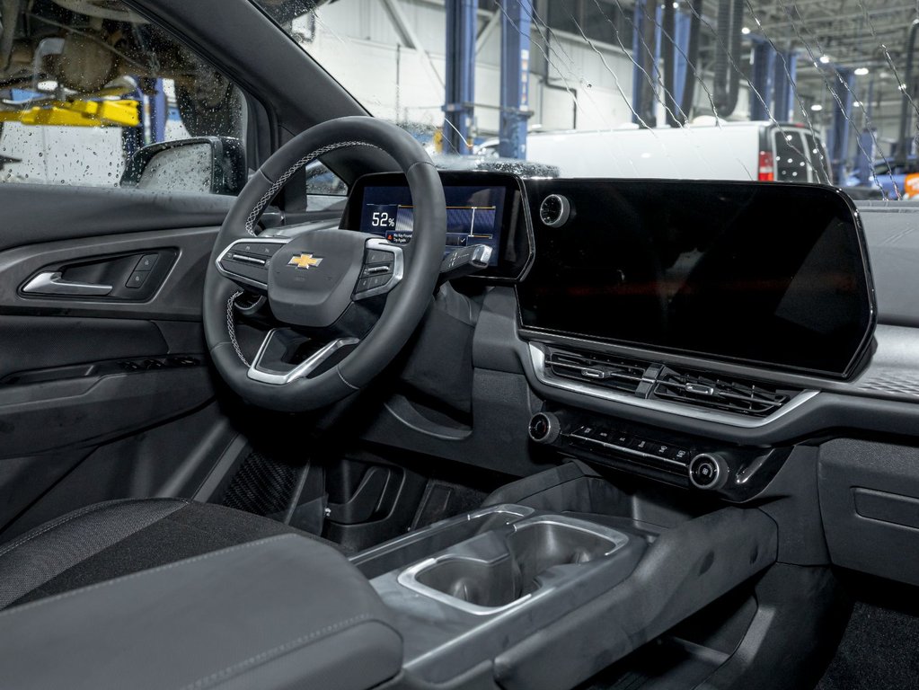 Chevrolet Equinox EV  2026 à St-Jérôme, Québec - 26 - w1024h768px