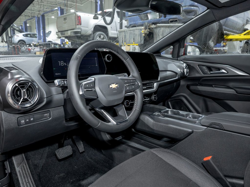 2026 Chevrolet Equinox EV in St-Jérôme, Quebec - 12 - w1024h768px