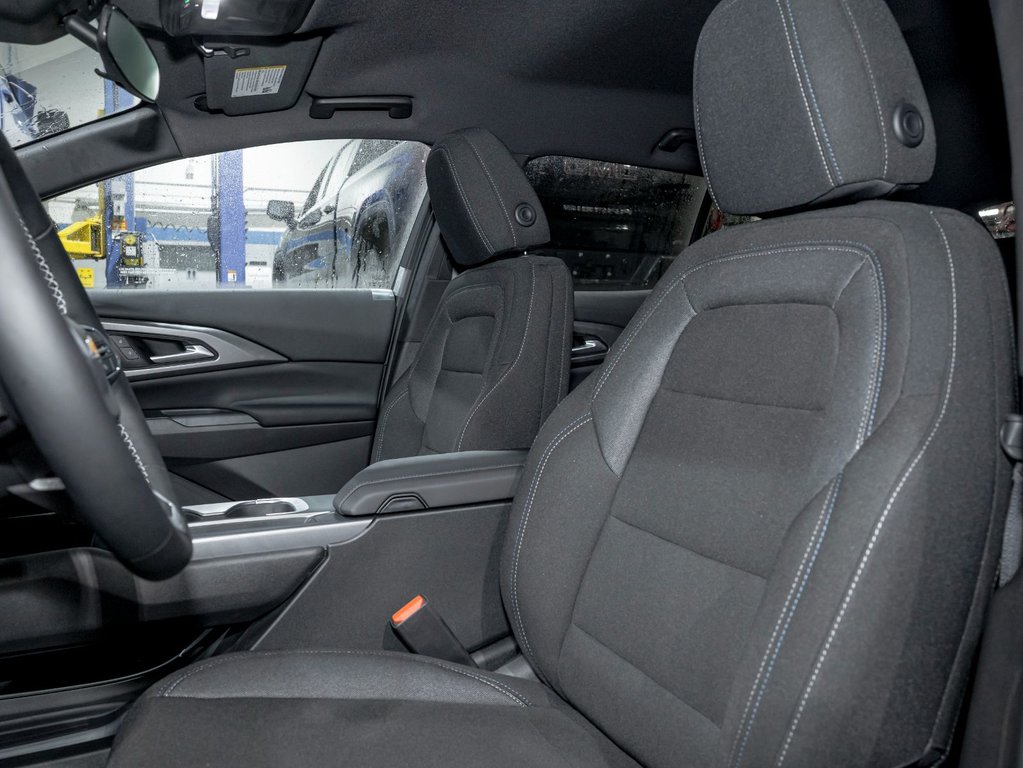 2026 Chevrolet Equinox EV in St-Jérôme, Quebec - 11 - w1024h768px