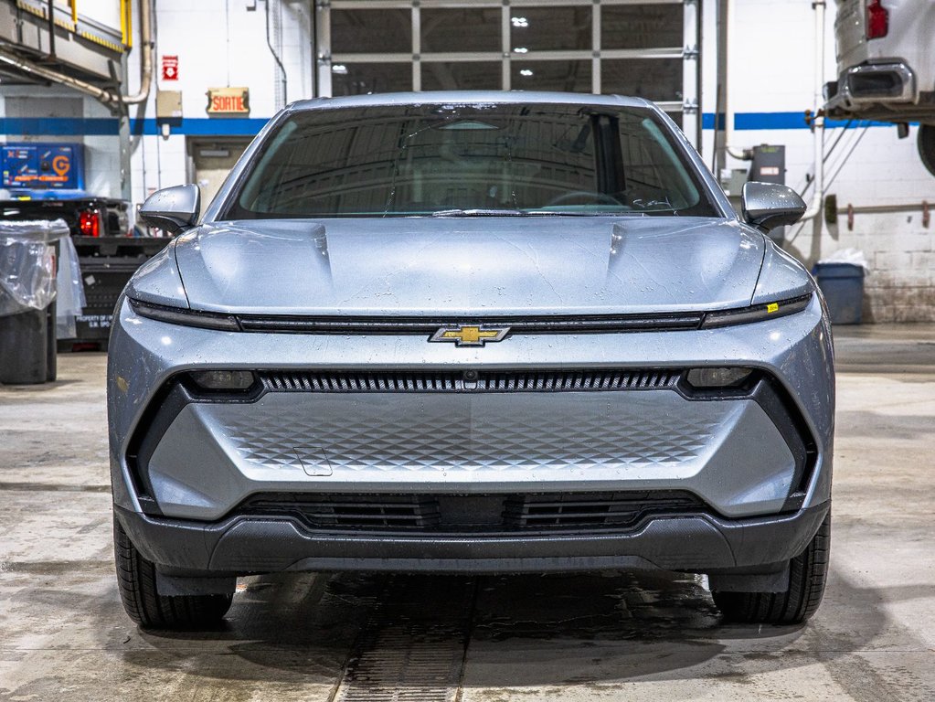Chevrolet Equinox EV  2026 à St-Jérôme, Québec - 2 - w1024h768px