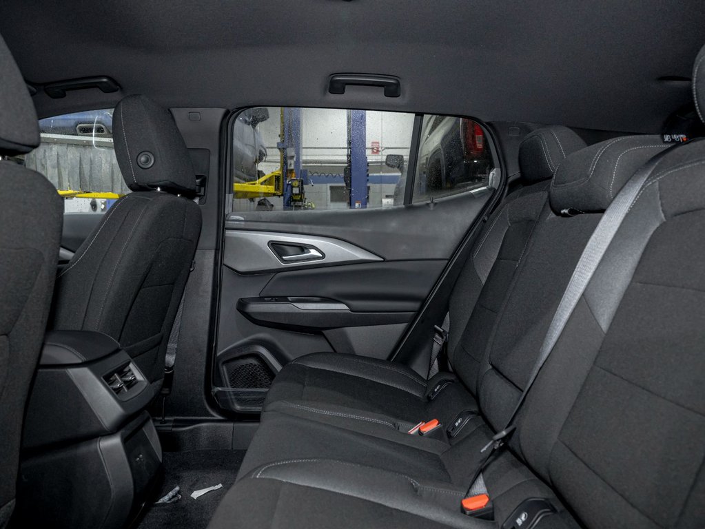 Chevrolet Equinox EV  2026 à St-Jérôme, Québec - 26 - w1024h768px