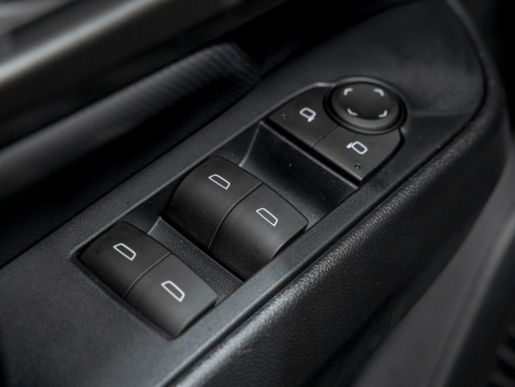 Chevrolet Equinox EV  2026 à St-Jérôme, Québec - 23 - w1024h768px